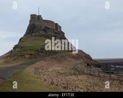 Château de Lindisfarne sur l'île sacrée de Lindisfarne Banque D'Images