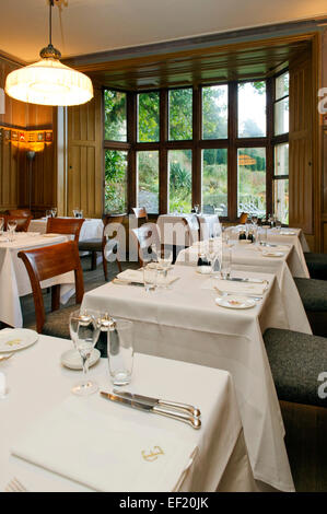 Le restaurant de l'hôtel Endsleigh, près de Tavistock, Devonshire. Banque D'Images