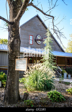 Henegar's Grist Mill Restaurant, ancien moulin à Dawt, Tecumseh, Missouri Banque D'Images