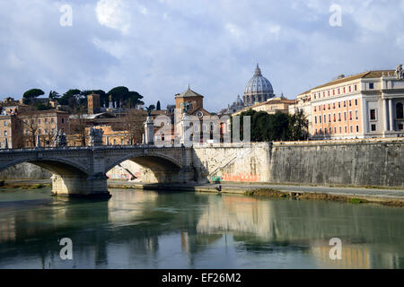 Rome's River et la ville de Rome Banque D'Images