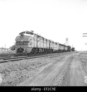 [Fort Worth & Denver City, de locomotives de fret diesel électrique no 752D] Banque D'Images