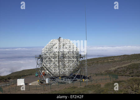 La Palma, Espagne - 18 janvier 2015 : MAGIC détecter douches particules libérées par les rayons gamma/ rayonnement. Banque D'Images