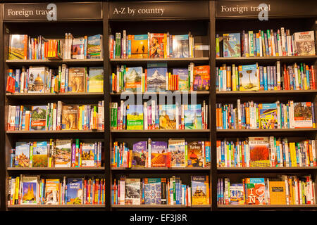 L'Angleterre, l'affichage de la librairie Guide de Voyage Livres Banque D'Images