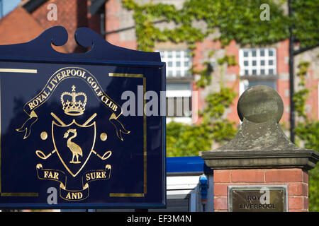 Le signe extérieur de la club house du Royal Liverpool Golf Club à Hoylake, Wirral. Banque D'Images