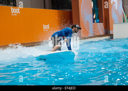2015 - le bateau Duesseldorf mondes plus grand yachting et sports d'eau exposition. 25 janvier 2015 à Düsseldorf, Allemagne. Indoo Banque D'Images