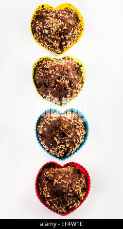 Forme de coeur muffins dans des moules en silicone Banque D'Images