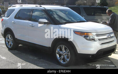 2011 Ford Explorer Limited 1215 20101 Banque D'Images