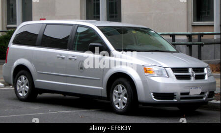 Dodge Grand Caravan SE 1226 2009 Banque D'Images