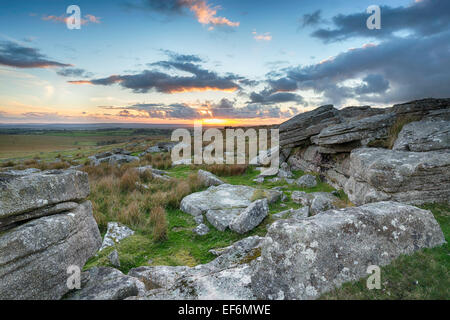 Coucher du soleil d'hiver sur Bodmin Moor en Cornouailles de Alex Tor Banque D'Images