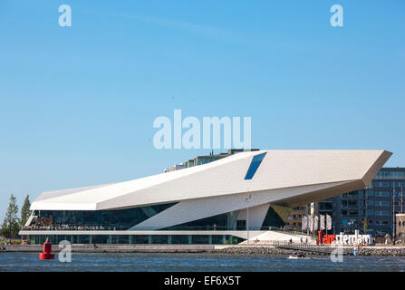 Amsterdam EYE Film Institute Netherlands immeuble sur le nord du front de l'IJ Harbour, Harbour. Musée du cinéma néerlandais. Banque D'Images