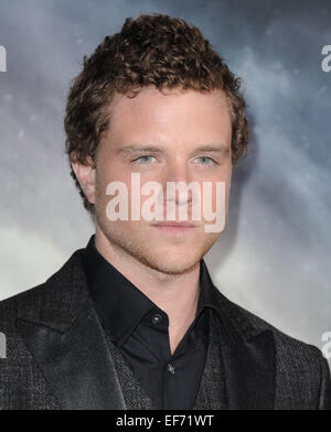 Los Angeles, Californie, USA. 27 Jan, 2015. Jonny Weston assistant à la première de Los Angeles PROJET '' ALMANAC'' tenue à l'Théâtre chinois de Grauman à Hollywood, Californie le 27 janvier 2015. 2015 : Crédit D. Long/Globe Photos/ZUMA/Alamy Fil Live News Banque D'Images