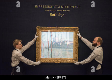 Londres, Royaume-Uni. 28 janvier, 2015. Sotheby's employés détiennent "Le Grand Canal" de Claude Monet (est. £20-30m) au cours de la vue de la presse les impressionnistes et modernes, Surréalisme et Art Contemporain vente estimée à plus de £233 millions de Crédit : Piero Cruciatti/Alamy Live News Banque D'Images