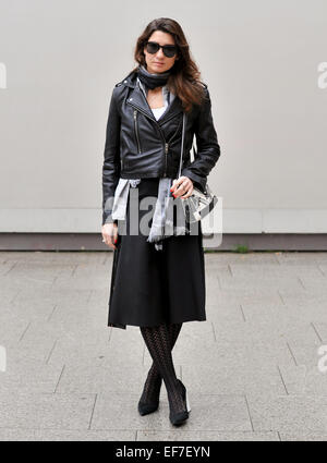 Renata modèle arrivant au défilé de Schiaparelli pendant Paris Fashion Week Haute Couture à Paris - Jan 26, 2015 - Photo : Céline Gaille Manhattan/Piste/photo alliance Banque D'Images