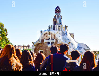 Parc Guell d'Antoni Gaudi architecte. Barcelone, Catalogne, Espagne. Banque D'Images
