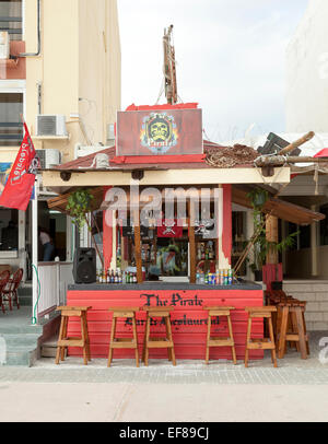 Pirate bar à Philipsburg, sur l'île de Saint Martin dans les Caraïbes. Banque D'Images