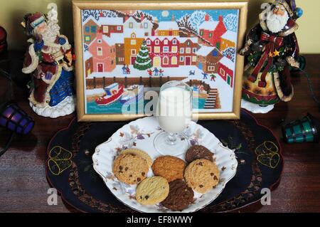 Lait et des biscuits pour le Père Noël Banque D'Images