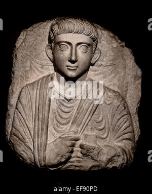 Reliefs funéraires avec buste de l'homme provenant de Palmyre 2 siècle ( Musée du Vatican Rome Italie ) Banque D'Images