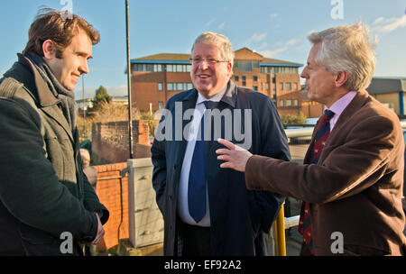 Gloucester, Royaume-Uni. 29 janvier, 2015. Ministre des Transports Patrick McLoughlin fait une visite ministérielle à la gare de Gloucester. Crédit : charlie bryan/Alamy Live News Banque D'Images