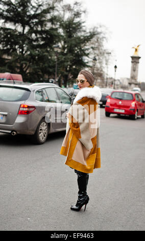 Styliste Catherine Baba arrivant au défilé Chanel lors de la Fashion Week Haute Couture à Paris - Jan 27, 2015 - Photo : Céline Gaille Manhattan/Piste/photo alliance Banque D'Images