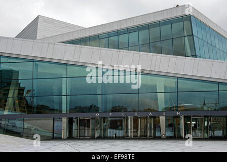 Entrée principale de l'opéra d'Oslo, Oslo, Norvège Banque D'Images