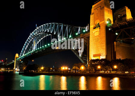 Sydney Harbour Bridge de nuit. Banque D'Images