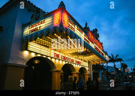 Santa Barbara, Californie, USA. 28 janvier, 2015. Soir tombe à l'Arlington Theater, principal lieu de la 30e Festival International du Film de Santa Barbara. Crédit : Scott London/Alamy Live News Banque D'Images