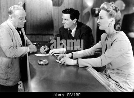 EDMUND GWENN, JOHN GARFIELD, Eleanor Parker, ENTRE DEUX MONDES, 1944 Banque D'Images