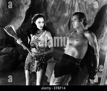 ACQUANETTA, Johnny Weissmuller, TARZAN ET LA FEMME LÉOPARD, 1946 Banque D'Images