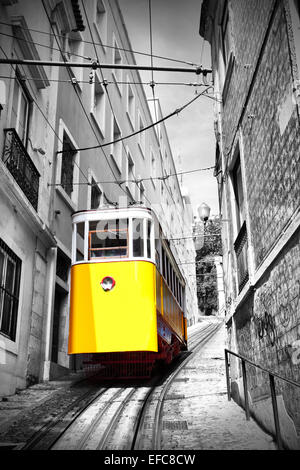 (Funiculaire Elevador do Lavra) à Lisbonne, Portugal Banque D'Images