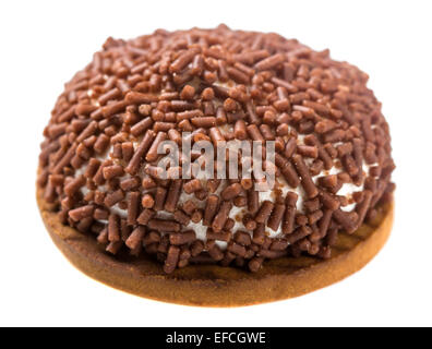 Cookie Chocolat guimauve avec sucre saupoudre Isolated On White Banque D'Images