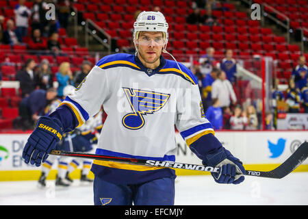 Raleigh, Caroline du Nord, USA. 30Th Jan, 2015. Blues de Saint-Louis centre Paul Stastny (26) au cours de la partie de la LNH entre le St Louis Blues et les Hurricanes de la Caroline au PNC Arena. Le St Louis Blues a défait les Hurricanes de la Caroline 3-2 en prolongation. Credit : Andy Martin Jr./ZUMA/Alamy Fil Live News Banque D'Images