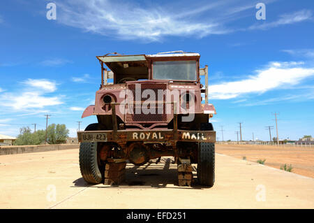 Tom Kruse's Royal Mail Truck, Marree, Oodnadatta Track, Outback, l'Australie du Sud, Australie Banque D'Images