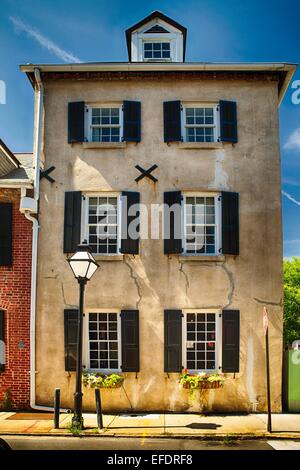 Vue frontale d'une maison historique avec Windows, Charleston, Caroline du Sud Banque D'Images