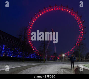 Jubilee Gardens, South Bank, Londres, Royaume-Uni. 06Th Feb 2015. L'aube le 3 février a vu une couche de neige d'une nuit dans le centre de Londres. Credit : Allan Staley/Alamy Live News Banque D'Images