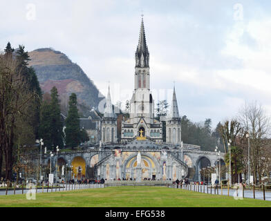 Le sanctuaire de Notre Dame de Lourdes Banque D'Images