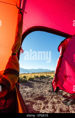 Une tente à vue Salar de Buenos Aires, San Pedro de Atacama, Chili, Amérique du Sud Banque D'Images