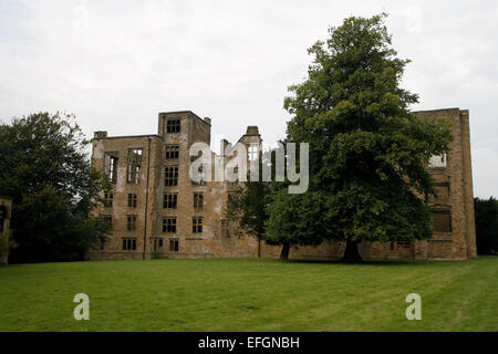 Hardwick Hall, ancienne maison originale d'Elizabeth Shrewesbury épouse du duc de Devonshire, connu sous le nom de Bess de Hardwick. Banque D'Images