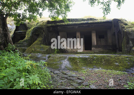 General-View de caverne n°93. Grottes Kanheri, Borivali Mumbai, Inde. Banque D'Images