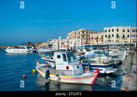 Port Vénitien, Chania, Crete, Grèce Banque D'Images