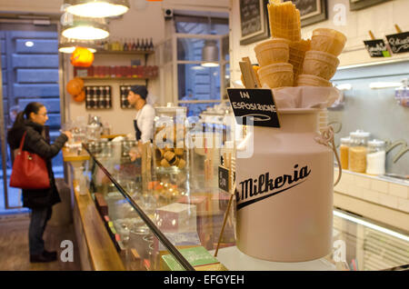 Magasin de crème glacée traditionnelle à Florence, Italie Banque D'Images