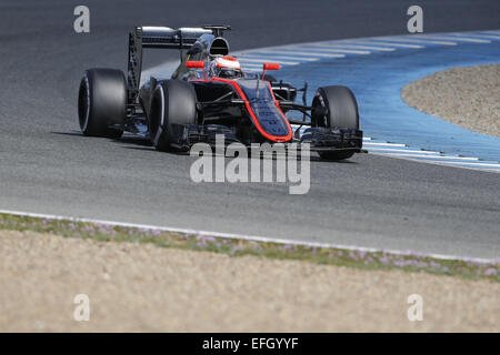 Jerez, Espagne. 4 Février, 2015. JENSON BUTTON de Grande-Bretagne et McLaren Honda 2015 lecteurs durant la pré-saison de Formule 1 essais au circuit de Jerez à Jerez de la Frontera, Espagne. Credit : James/Gasperotti ZUMA Wire/Alamy Live News Banque D'Images