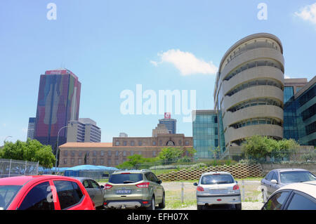 Vue de Johannesburg Central Business District, à partir d'un parking. Banque D'Images