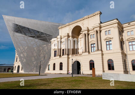 L'avant du Musée de l'histoire militaire de la Bundeswehr Dresden Banque D'Images