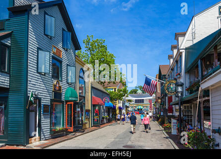 Cafés, bars, boutiques et restaurants sur Bannister's Wharf, Newport, Rhode Island, USA Banque D'Images