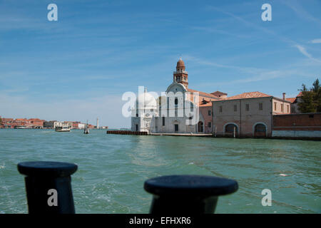 Église et cimetière, San Michele in Isola, Venise, Venise, Italie, Europe Banque D'Images