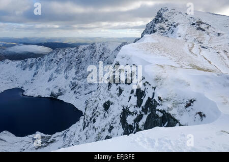 Cadair Idris en hiver avec de la neige Banque D'Images