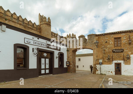 Parador Nacional de tourisme au château de Zafra. Badajoz, Estrémadure, Espagne, Europe. Banque D'Images