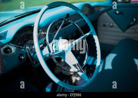 1955 Chevrolet Bel Air volant et l'intérieur. Chevy. Classic American car Banque D'Images