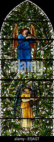 Une vision des sons du ciel par William Morris, l'église de Sainte Marie, Nun Monkton, North Yorkshire, Angleterre Banque D'Images