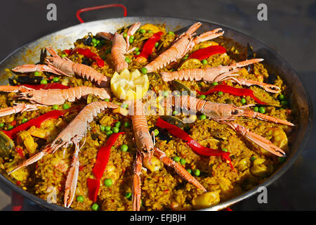 Paella plat Banque D'Images